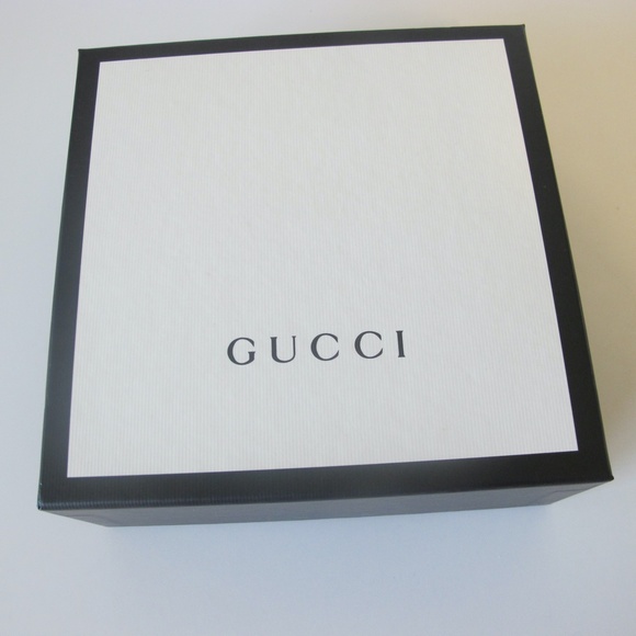 Gucci Authentic Signature Black & White Belt Box 7.4" x 7.4" GUC - Picture 2 of 8